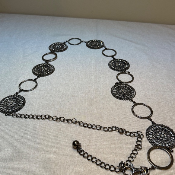 Large Bronze and Rhinestone Medallion Concho Chain Belt - Picture 6 of 6